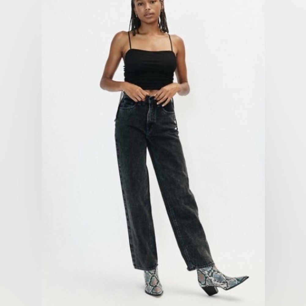 NWOT BDG Urban Outfitters High-Rise Baggy Jeans in Acid Black Wash